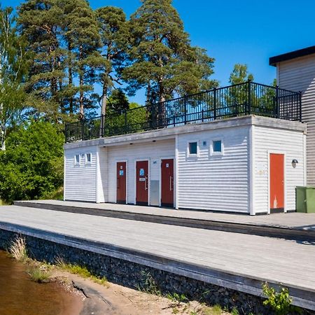 Krongarden Vandrarhem Kristinehamn Exteriér fotografie